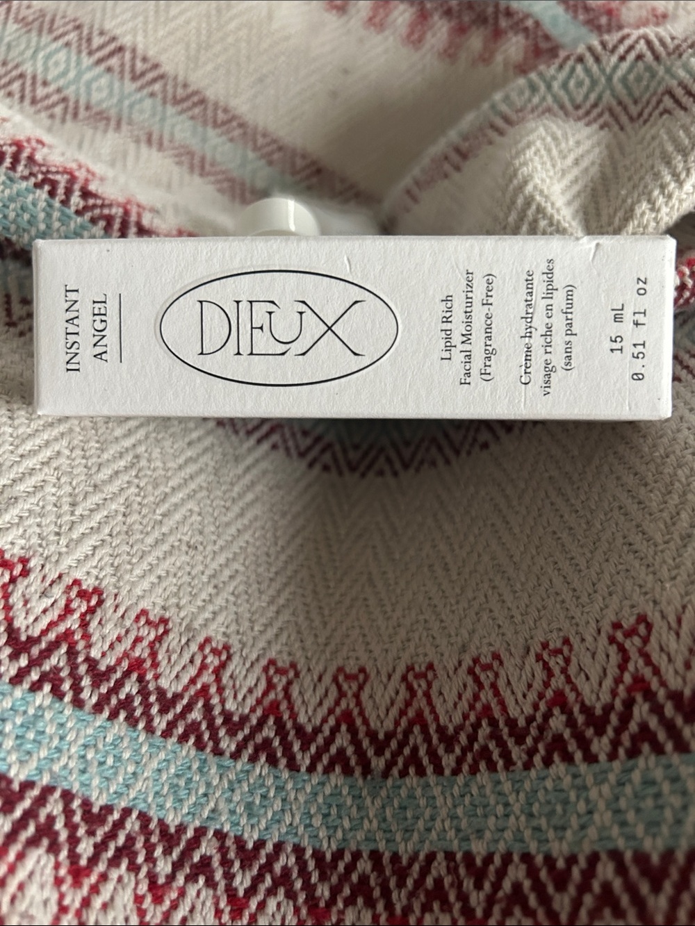 DIEUX Instant Angel Lip-Rich Facial Moisturizer — White